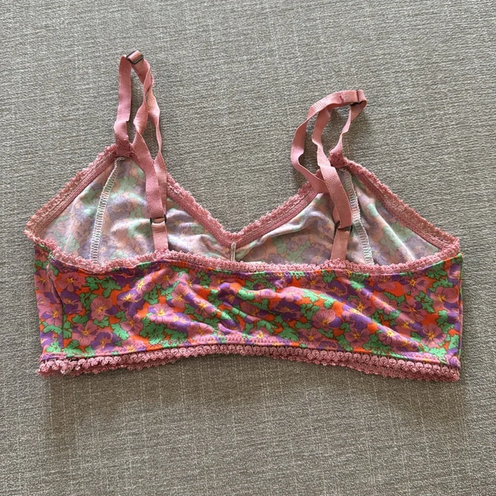 Spell - Picture 2 of 4